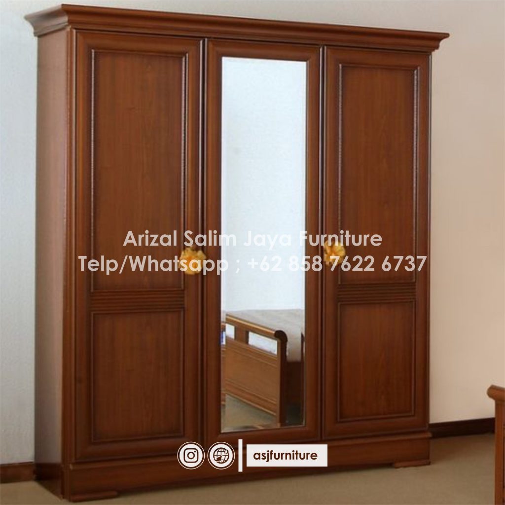 Lemari Pakaian 3 Pintu Jati Minimalis