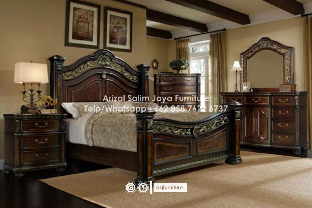 Set Kamar Tidur Jati Ukir Klasik Mewah