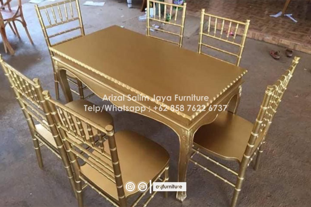 Set Meja Akad Nikah Kursi Tifany