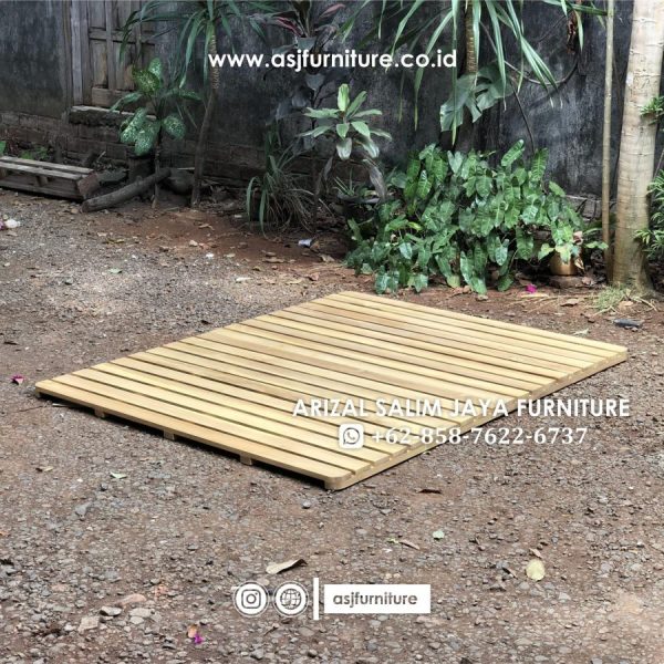 Tempat Tidur Jati Alas Lesehan