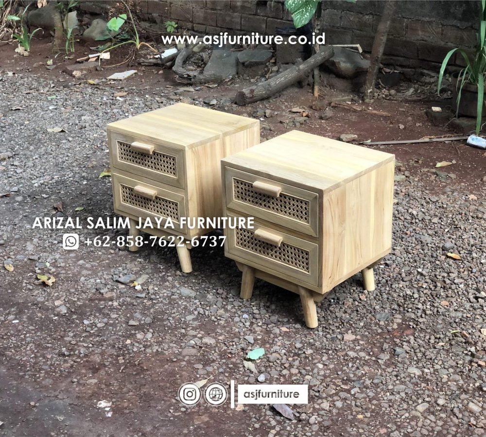 Nakas Jati Rotan Minimalis