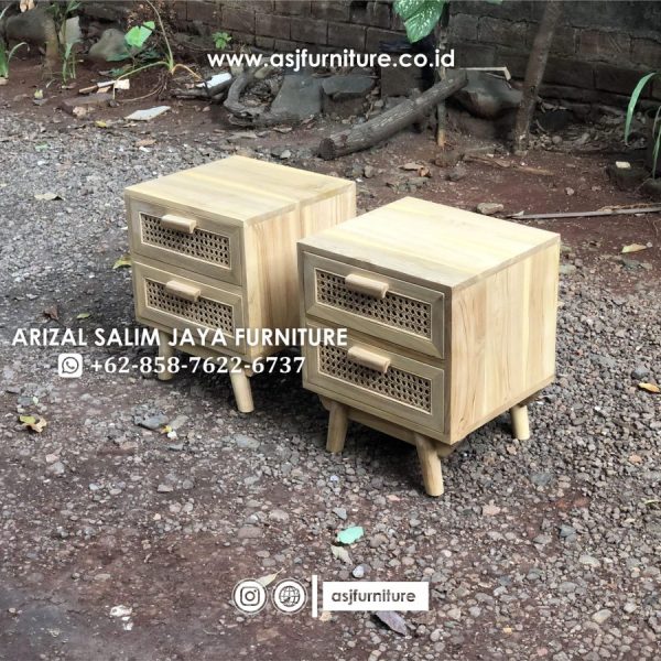 Nakas Jati Rotan Minimalis
