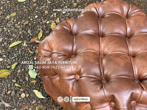 Stool Sofa Chesterfield Classic