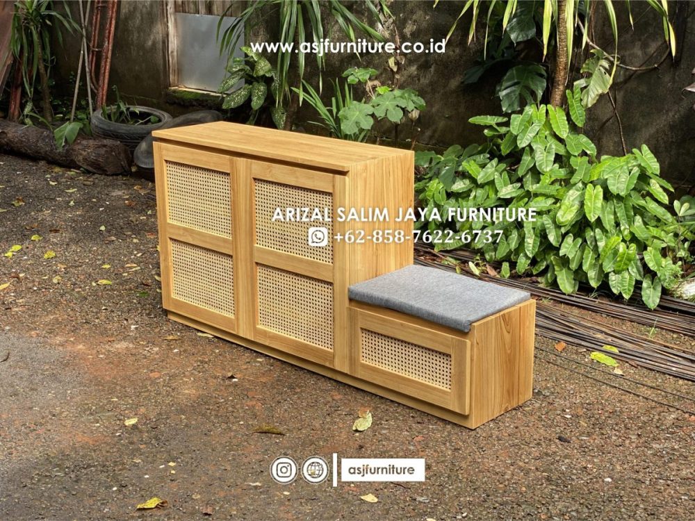 Rak Sepatu Jati Rotan Modern