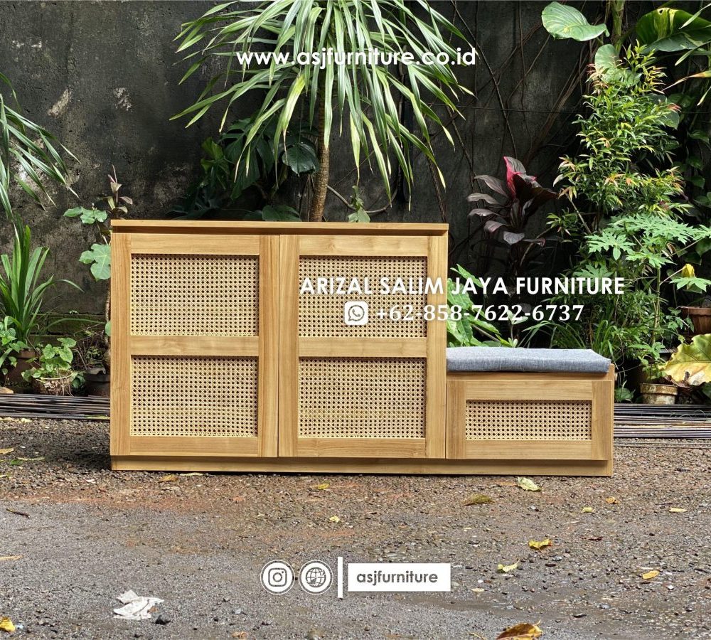 Rak Sepatu Jati Rotan Modern