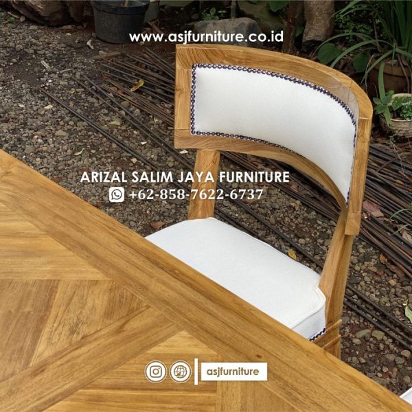 Meja Makan Jati Kursi 4 Klasik Minimalis