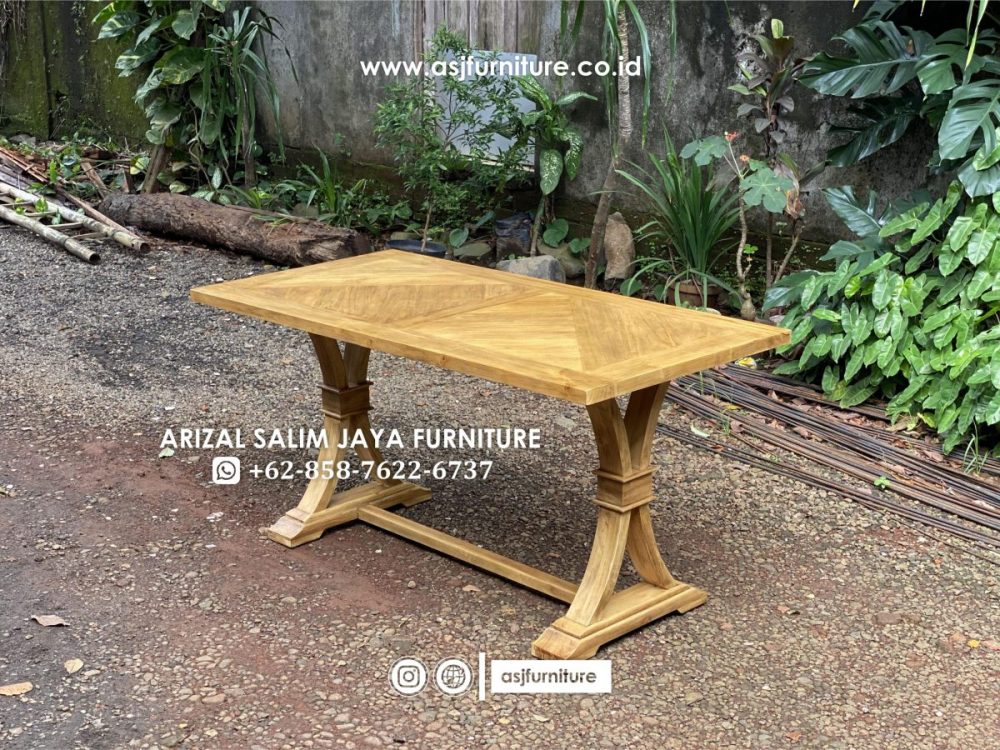 Meja Makan Jati Rustic Mewah