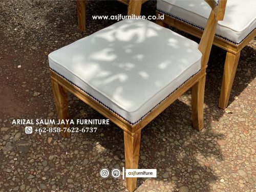 Kursi Makan Jati Rustic Klasik Minimalis