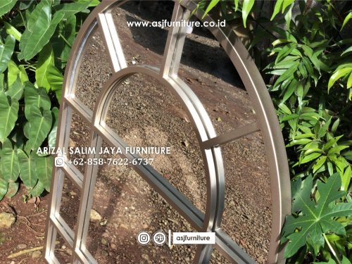 Kaca Cermin Mirror Besi Vintage Kaca Cermin Mirror Besi Vintage