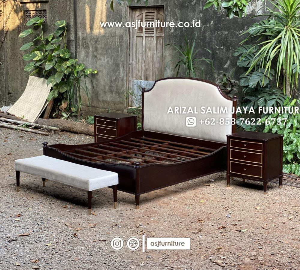 Set Tempat Tidur Jati Caracole Modern