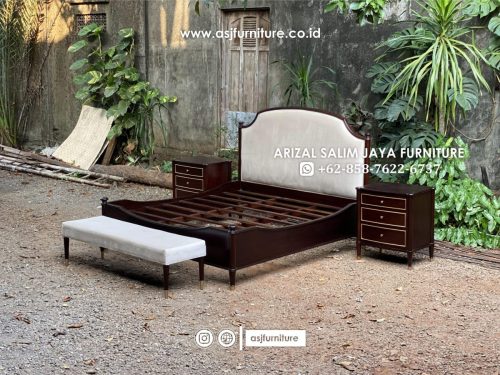 Set Tempat Tidur Jati Caracole Modern Set Tempat Tidur Jati Caracole Modern