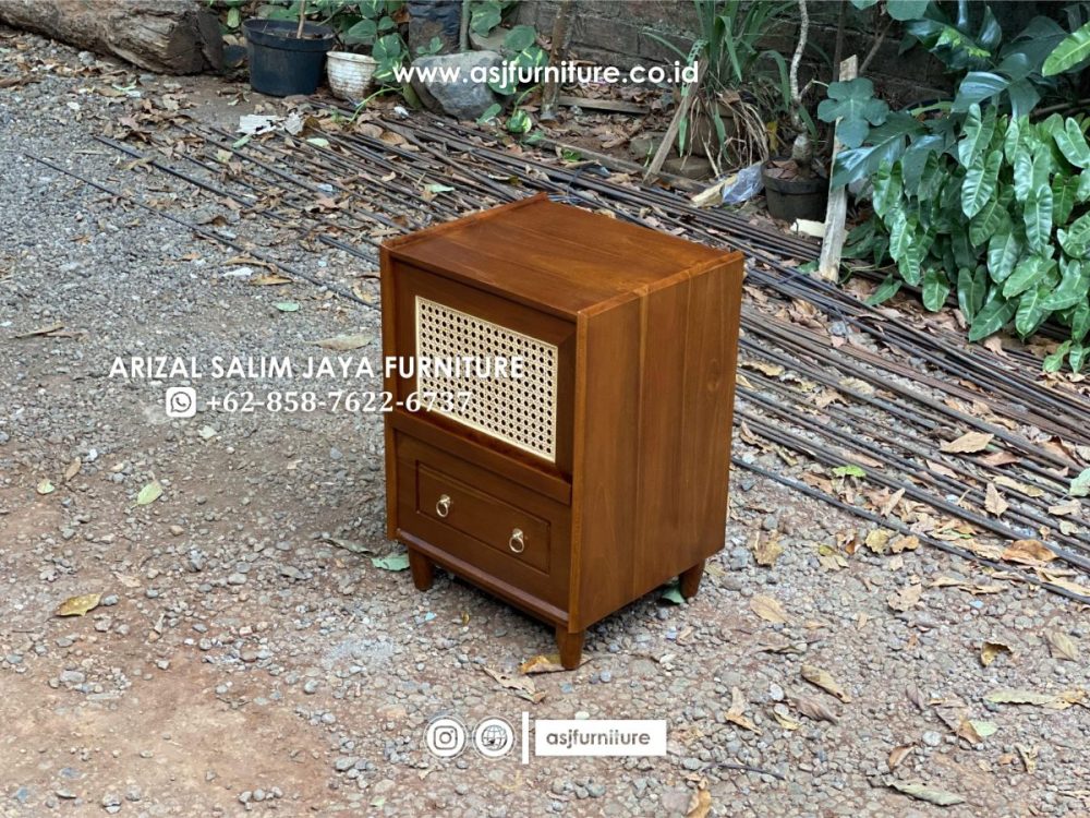 Nakas Jati Laci Rotan Minimalis