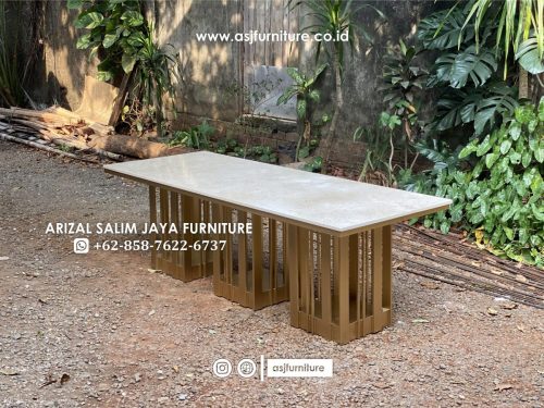 Meja Makan Marmer Kaki Besi Minimalis