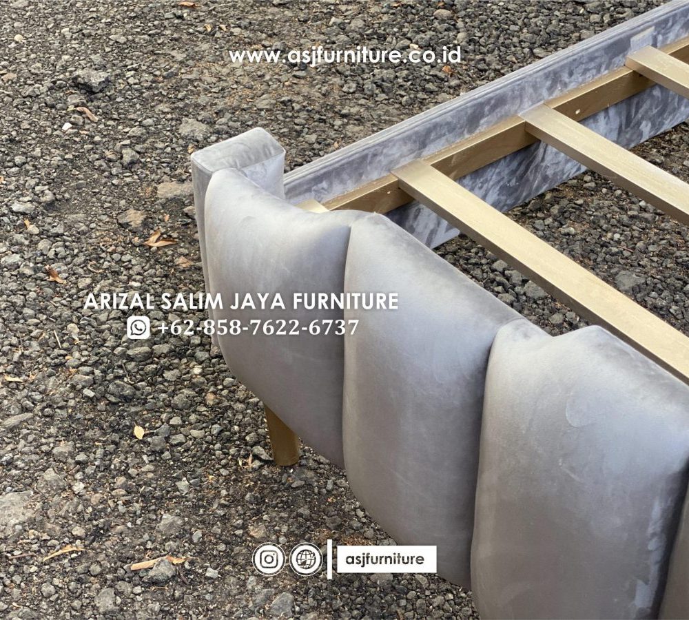 Ranjang Tempat Tidur Sandaran Busa Minimalis
