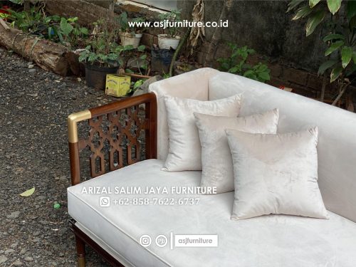 Kursi Sofa Jati Caracole 3 Seater Cream