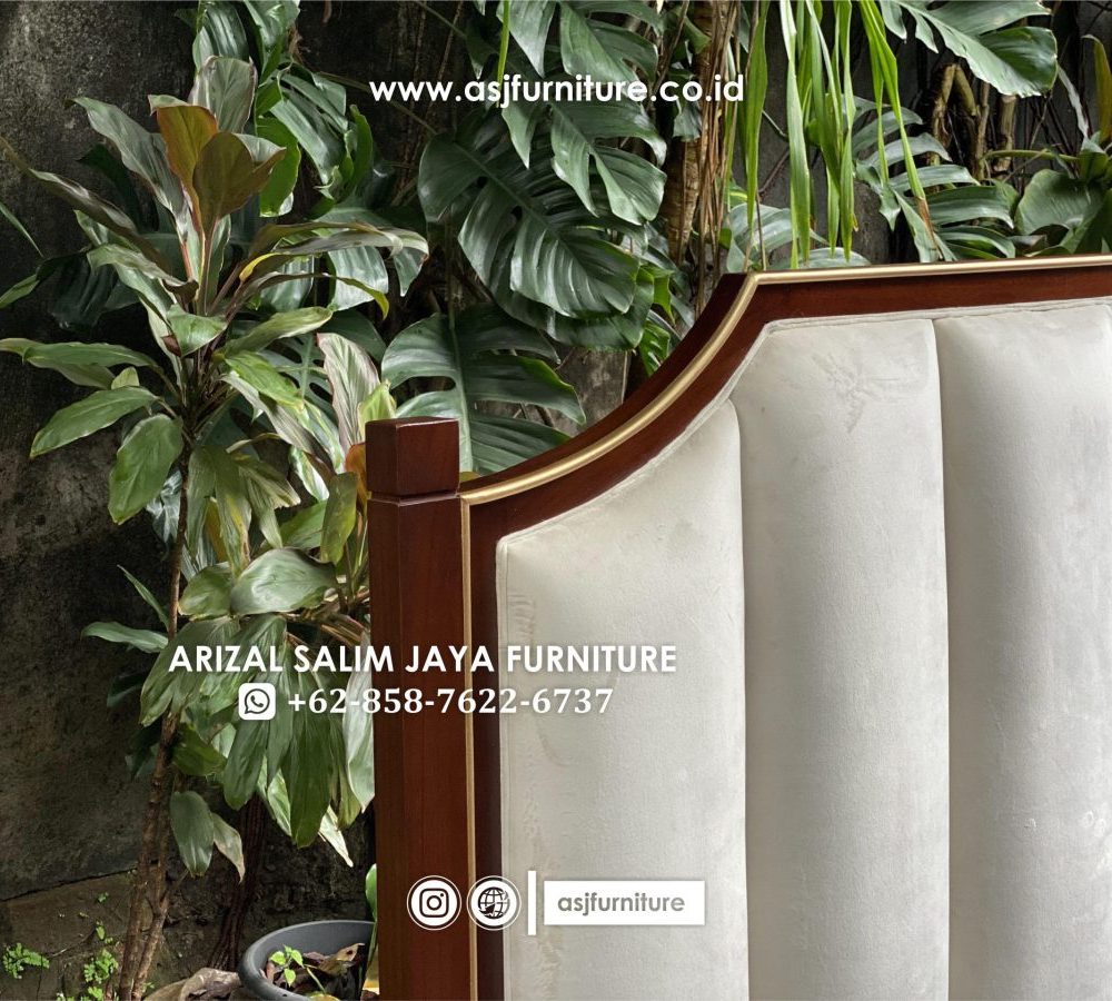 Dipan Minimalis Jati Klasik Sandaran
