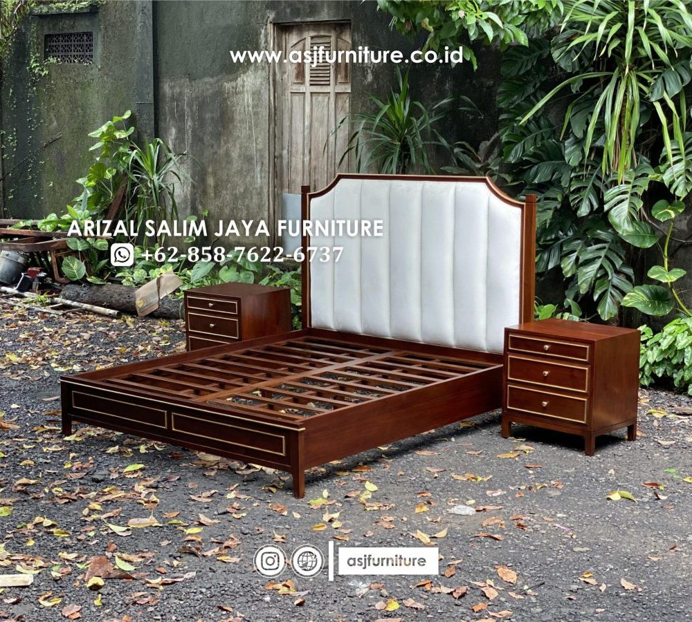 Dipan Jati Set Klasik Minimalis Sandaran