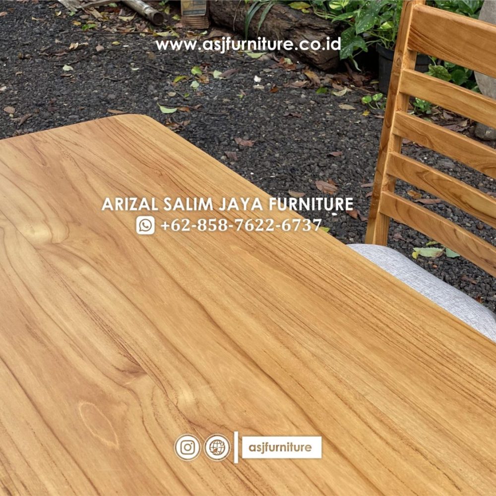 Set Meja Makan Jati Salur 4 Kursi Minimalis