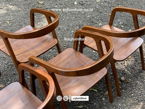Kursi Makan Jati Walnut Klasik Modern