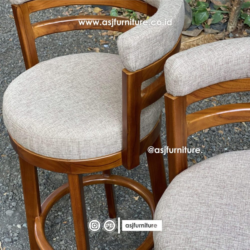 Kursi Bar Jati Klasik Busa Modern
