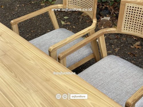 Meja Makan 4 Kursi Kayu Jati Salur Bleaching Minimalis Meja Makan 4 Kursi Kayu Jati Salur Bleaching Minimalis