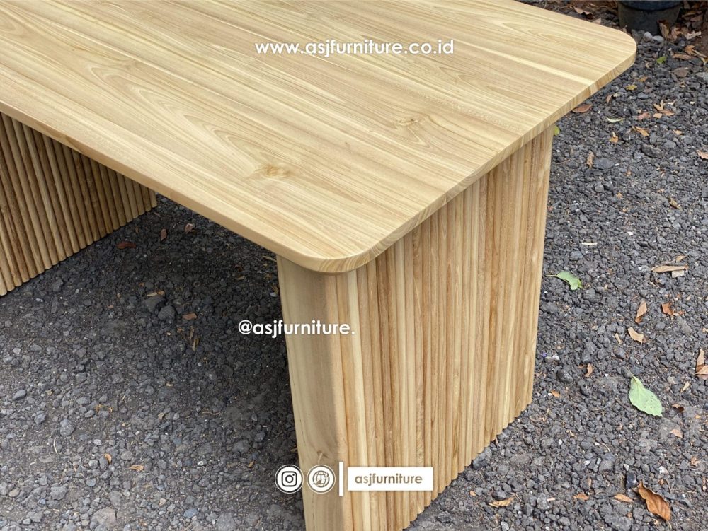 Meja Makan Kayu Jati Salur Bleaching Minimalis