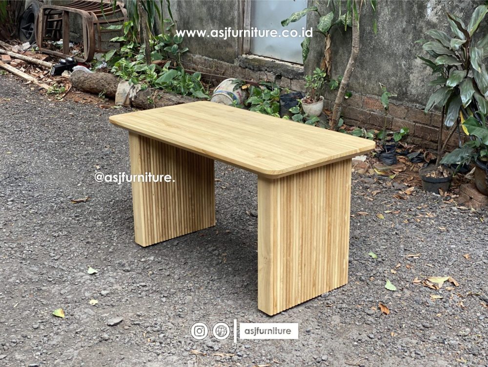 Meja Makan Kayu Jati Salur Bleaching Minimalis