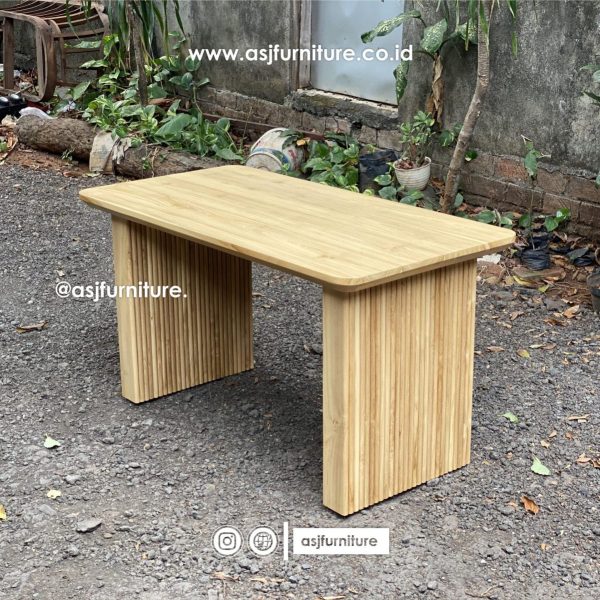 Meja Makan Kayu Jati Salur Bleaching Minimalis