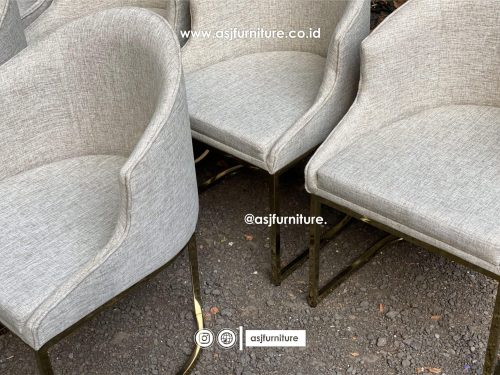 Kursi Makan Stainless Mewah Dudukan Sandaran Sofa