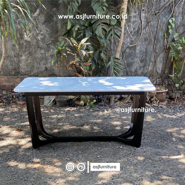 Meja Makan Jati Marmer Hitam Modern Mewah