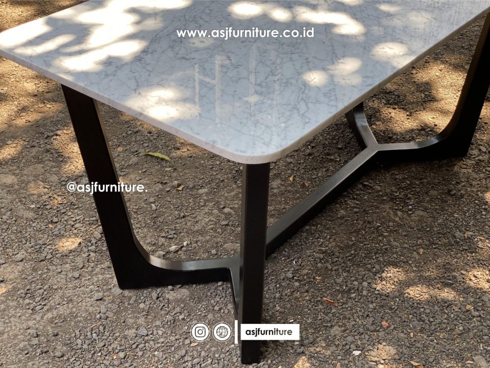 Meja Makan Jati Marmer Hitam Modern Mewah