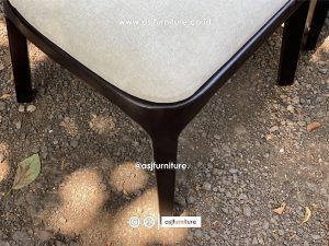 Kursi Makan Jati Dudukan Sofa Hitam Modern