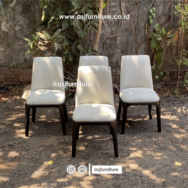 Kursi Makan Jati Dudukan Sofa Hitam Modern