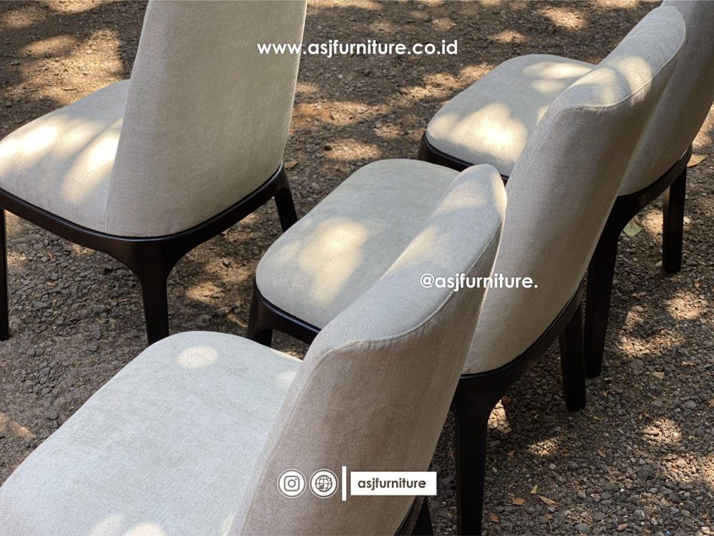 Kursi Makan Jati Dudukan Sofa Hitam Modern
