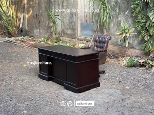 Set Meja Kerja Jati Direktur Mewah Klasik 