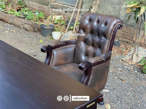 Set Meja Kerja Jati Direktur Mewah Klasik